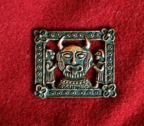 m92 Бэдж "Злые языки"