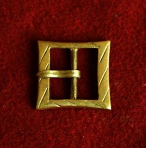 пряжка средневековая