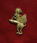 m69 Бэдж "Гротескный музыкант"