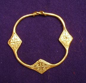 Височное кольцо PV09