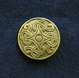 Фибула круглая RA22