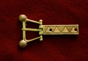 Пряжка с креплением EK09