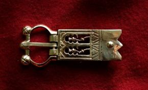 Пряжка с креплением EK26