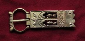 Пряжка с креплением EK69