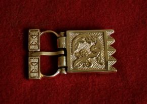 Пряжка с креплением EK71