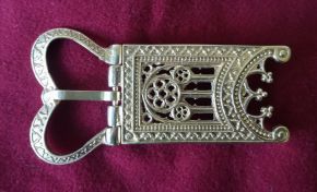 Пряжка с креплением EK76