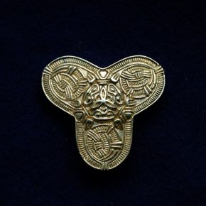 Фибула трилистная  RA06