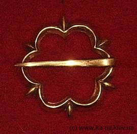 брошь