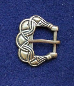 Пряжка R43