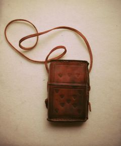 LF01 футляр с тиснением