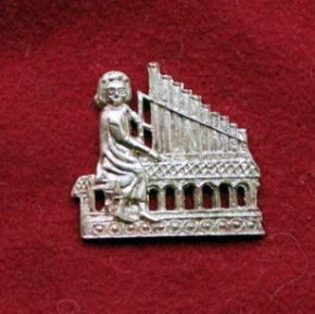 m72 Бэдж "Любовная серенада"