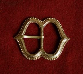 пряжка средневековая