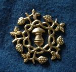 m50 Бэдж  "Дрок и шелковица"